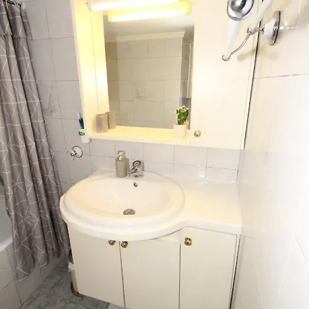 Agios Nikolaos Train Station 1 Bedroom 4 Pers. Athens